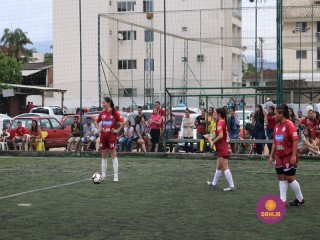 
<a style='margin-left: 5px;' class='btn btn-xs btn-social btn-facebook' href='https://www.facebook.com/sharer/sharer.php?u=https://www.boladovale.com.br/imgs/800-800-90/conteudo/fotos/1326/img9959.jpg' rel='popup' data-width='500' data-height='400'><i class='fa fa-facebook'></i>Compartilhar <span class='hidden-xs'>no Facebook</span>
</a> 
<a class='btn btn-default btn-xs' target='_blank' href='imgs/800-800-90/conteudo/fotos/1326/img9959.jpg'>
<span class='glyphicon glyphicon-cloud-download'></span> Salvar
</a> 
<span></span>