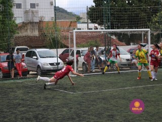 
<a style='margin-left: 5px;' class='btn btn-xs btn-social btn-facebook' href='https://www.facebook.com/sharer/sharer.php?u=https://www.boladovale.com.br/imgs/800-800-90/conteudo/fotos/1326/img9977.jpg' rel='popup' data-width='500' data-height='400'><i class='fa fa-facebook'></i>Compartilhar <span class='hidden-xs'>no Facebook</span>
</a> 
<a class='btn btn-default btn-xs' target='_blank' href='imgs/800-800-90/conteudo/fotos/1326/img9977.jpg'>
<span class='glyphicon glyphicon-cloud-download'></span> Salvar
</a> 
<span></span>