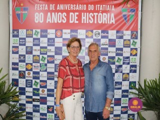 
<a style='margin-left: 5px;' class='btn btn-xs btn-social btn-facebook' href='https://www.facebook.com/sharer/sharer.php?u=https://www.boladovale.com.br/imgs/800-800-90/conteudo/fotos/1327/img0569.jpg' rel='popup' data-width='500' data-height='400'><i class='fa fa-facebook'></i>Compartilhar <span class='hidden-xs'>no Facebook</span>
</a> 
<a class='btn btn-default btn-xs' target='_blank' href='imgs/800-800-90/conteudo/fotos/1327/img0569.jpg'>
<span class='glyphicon glyphicon-cloud-download'></span> Salvar
</a> 
<span></span>