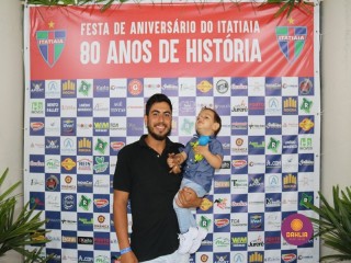 
<a style='margin-left: 5px;' class='btn btn-xs btn-social btn-facebook' href='https://www.facebook.com/sharer/sharer.php?u=https://www.boladovale.com.br/imgs/800-800-90/conteudo/fotos/1327/img0623.jpg' rel='popup' data-width='500' data-height='400'><i class='fa fa-facebook'></i>Compartilhar <span class='hidden-xs'>no Facebook</span>
</a> 
<a class='btn btn-default btn-xs' target='_blank' href='imgs/800-800-90/conteudo/fotos/1327/img0623.jpg'>
<span class='glyphicon glyphicon-cloud-download'></span> Salvar
</a> 
<span></span>