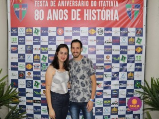 
<a style='margin-left: 5px;' class='btn btn-xs btn-social btn-facebook' href='https://www.facebook.com/sharer/sharer.php?u=https://www.boladovale.com.br/imgs/800-800-90/conteudo/fotos/1327/img0645.jpg' rel='popup' data-width='500' data-height='400'><i class='fa fa-facebook'></i>Compartilhar <span class='hidden-xs'>no Facebook</span>
</a> 
<a class='btn btn-default btn-xs' target='_blank' href='imgs/800-800-90/conteudo/fotos/1327/img0645.jpg'>
<span class='glyphicon glyphicon-cloud-download'></span> Salvar
</a> 
<span></span>