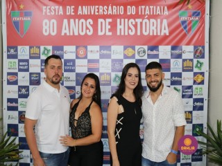 
<a style='margin-left: 5px;' class='btn btn-xs btn-social btn-facebook' href='https://www.facebook.com/sharer/sharer.php?u=https://www.boladovale.com.br/imgs/800-800-90/conteudo/fotos/1327/img0701.jpg' rel='popup' data-width='500' data-height='400'><i class='fa fa-facebook'></i>Compartilhar <span class='hidden-xs'>no Facebook</span>
</a> 
<a class='btn btn-default btn-xs' target='_blank' href='imgs/800-800-90/conteudo/fotos/1327/img0701.jpg'>
<span class='glyphicon glyphicon-cloud-download'></span> Salvar
</a> 
<span></span>