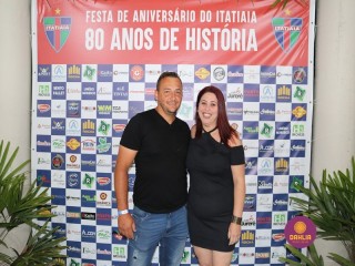 
<a style='margin-left: 5px;' class='btn btn-xs btn-social btn-facebook' href='https://www.facebook.com/sharer/sharer.php?u=https://www.boladovale.com.br/imgs/800-800-90/conteudo/fotos/1327/img0712.jpg' rel='popup' data-width='500' data-height='400'><i class='fa fa-facebook'></i>Compartilhar <span class='hidden-xs'>no Facebook</span>
</a> 
<a class='btn btn-default btn-xs' target='_blank' href='imgs/800-800-90/conteudo/fotos/1327/img0712.jpg'>
<span class='glyphicon glyphicon-cloud-download'></span> Salvar
</a> 
<span></span>
