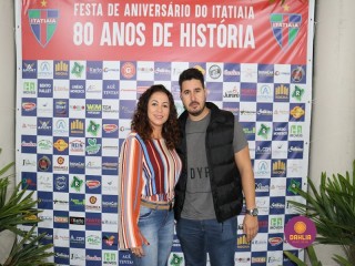 
<a style='margin-left: 5px;' class='btn btn-xs btn-social btn-facebook' href='https://www.facebook.com/sharer/sharer.php?u=https://www.boladovale.com.br/imgs/800-800-90/conteudo/fotos/1327/img0713.jpg' rel='popup' data-width='500' data-height='400'><i class='fa fa-facebook'></i>Compartilhar <span class='hidden-xs'>no Facebook</span>
</a> 
<a class='btn btn-default btn-xs' target='_blank' href='imgs/800-800-90/conteudo/fotos/1327/img0713.jpg'>
<span class='glyphicon glyphicon-cloud-download'></span> Salvar
</a> 
<span></span>