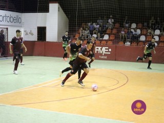 
<a style='margin-left: 5px;' class='btn btn-xs btn-social btn-facebook' href='https://www.facebook.com/sharer/sharer.php?u=https://www.boladovale.com.br/imgs/800-800-90/conteudo/fotos/1328/img1182.jpg' rel='popup' data-width='500' data-height='400'><i class='fa fa-facebook'></i>Compartilhar <span class='hidden-xs'>no Facebook</span>
</a> 
<a class='btn btn-default btn-xs' target='_blank' href='imgs/800-800-90/conteudo/fotos/1328/img1182.jpg'>
<span class='glyphicon glyphicon-cloud-download'></span> Salvar
</a> 
<span></span>