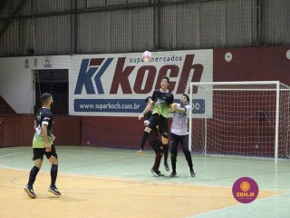 
<a style='margin-left: 5px;' class='btn btn-xs btn-social btn-facebook' href='https://www.facebook.com/sharer/sharer.php?u=https://www.boladovale.com.br/imgs/800-800-90/conteudo/fotos/1328/img1218.jpg' rel='popup' data-width='500' data-height='400'><i class='fa fa-facebook'></i>Compartilhar <span class='hidden-xs'>no Facebook</span>
</a> 
<a class='btn btn-default btn-xs' target='_blank' href='imgs/800-800-90/conteudo/fotos/1328/img1218.jpg'>
<span class='glyphicon glyphicon-cloud-download'></span> Salvar
</a> 
<span></span>