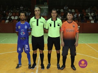 
<a style='margin-left: 5px;' class='btn btn-xs btn-social btn-facebook' href='https://www.facebook.com/sharer/sharer.php?u=https://www.boladovale.com.br/imgs/800-800-90/conteudo/fotos/1329/img1236.jpg' rel='popup' data-width='500' data-height='400'><i class='fa fa-facebook'></i>Compartilhar <span class='hidden-xs'>no Facebook</span>
</a> 
<a class='btn btn-default btn-xs' target='_blank' href='imgs/800-800-90/conteudo/fotos/1329/img1236.jpg'>
<span class='glyphicon glyphicon-cloud-download'></span> Salvar
</a> 
<span></span>