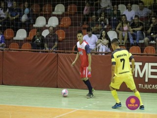 
<a style='margin-left: 5px;' class='btn btn-xs btn-social btn-facebook' href='https://www.facebook.com/sharer/sharer.php?u=https://www.boladovale.com.br/imgs/800-800-90/conteudo/fotos/1330/img1471.jpg' rel='popup' data-width='500' data-height='400'><i class='fa fa-facebook'></i>Compartilhar <span class='hidden-xs'>no Facebook</span>
</a> 
<a class='btn btn-default btn-xs' target='_blank' href='imgs/800-800-90/conteudo/fotos/1330/img1471.jpg'>
<span class='glyphicon glyphicon-cloud-download'></span> Salvar
</a> 
<span></span>