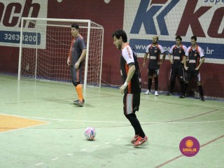 
<a style='margin-left: 5px;' class='btn btn-xs btn-social btn-facebook' href='https://www.facebook.com/sharer/sharer.php?u=https://www.boladovale.com.br/imgs/800-800-90/conteudo/fotos/1331/img1674.jpg' rel='popup' data-width='500' data-height='400'><i class='fa fa-facebook'></i>Compartilhar <span class='hidden-xs'>no Facebook</span>
</a> 
<a class='btn btn-default btn-xs' target='_blank' href='imgs/800-800-90/conteudo/fotos/1331/img1674.jpg'>
<span class='glyphicon glyphicon-cloud-download'></span> Salvar
</a> 
<span></span>