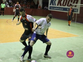 
<a style='margin-left: 5px;' class='btn btn-xs btn-social btn-facebook' href='https://www.facebook.com/sharer/sharer.php?u=https://www.boladovale.com.br/imgs/800-800-90/conteudo/fotos/1331/img1679.jpg' rel='popup' data-width='500' data-height='400'><i class='fa fa-facebook'></i>Compartilhar <span class='hidden-xs'>no Facebook</span>
</a> 
<a class='btn btn-default btn-xs' target='_blank' href='imgs/800-800-90/conteudo/fotos/1331/img1679.jpg'>
<span class='glyphicon glyphicon-cloud-download'></span> Salvar
</a> 
<span></span>