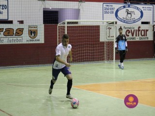 
<a style='margin-left: 5px;' class='btn btn-xs btn-social btn-facebook' href='https://www.facebook.com/sharer/sharer.php?u=https://www.boladovale.com.br/imgs/800-800-90/conteudo/fotos/1331/img1730.jpg' rel='popup' data-width='500' data-height='400'><i class='fa fa-facebook'></i>Compartilhar <span class='hidden-xs'>no Facebook</span>
</a> 
<a class='btn btn-default btn-xs' target='_blank' href='imgs/800-800-90/conteudo/fotos/1331/img1730.jpg'>
<span class='glyphicon glyphicon-cloud-download'></span> Salvar
</a> 
<span></span>