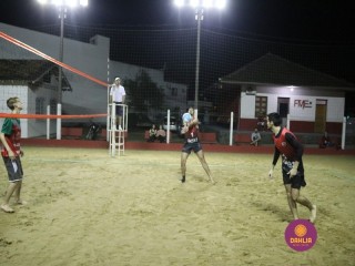 
<a style='margin-left: 5px;' class='btn btn-xs btn-social btn-facebook' href='https://www.facebook.com/sharer/sharer.php?u=https://www.boladovale.com.br/imgs/800-800-90/conteudo/fotos/1332/img2081.jpg' rel='popup' data-width='500' data-height='400'><i class='fa fa-facebook'></i>Compartilhar <span class='hidden-xs'>no Facebook</span>
</a> 
<a class='btn btn-default btn-xs' target='_blank' href='imgs/800-800-90/conteudo/fotos/1332/img2081.jpg'>
<span class='glyphicon glyphicon-cloud-download'></span> Salvar
</a> 
<span></span>