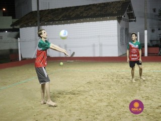 
<a style='margin-left: 5px;' class='btn btn-xs btn-social btn-facebook' href='https://www.facebook.com/sharer/sharer.php?u=https://www.boladovale.com.br/imgs/800-800-90/conteudo/fotos/1332/img2089.jpg' rel='popup' data-width='500' data-height='400'><i class='fa fa-facebook'></i>Compartilhar <span class='hidden-xs'>no Facebook</span>
</a> 
<a class='btn btn-default btn-xs' target='_blank' href='imgs/800-800-90/conteudo/fotos/1332/img2089.jpg'>
<span class='glyphicon glyphicon-cloud-download'></span> Salvar
</a> 
<span></span>