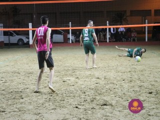 
<a style='margin-left: 5px;' class='btn btn-xs btn-social btn-facebook' href='https://www.facebook.com/sharer/sharer.php?u=https://www.boladovale.com.br/imgs/800-800-90/conteudo/fotos/1332/img2139.jpg' rel='popup' data-width='500' data-height='400'><i class='fa fa-facebook'></i>Compartilhar <span class='hidden-xs'>no Facebook</span>
</a> 
<a class='btn btn-default btn-xs' target='_blank' href='imgs/800-800-90/conteudo/fotos/1332/img2139.jpg'>
<span class='glyphicon glyphicon-cloud-download'></span> Salvar
</a> 
<span></span>