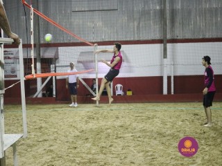 
<a style='margin-left: 5px;' class='btn btn-xs btn-social btn-facebook' href='https://www.facebook.com/sharer/sharer.php?u=https://www.boladovale.com.br/imgs/800-800-90/conteudo/fotos/1332/img2157.jpg' rel='popup' data-width='500' data-height='400'><i class='fa fa-facebook'></i>Compartilhar <span class='hidden-xs'>no Facebook</span>
</a> 
<a class='btn btn-default btn-xs' target='_blank' href='imgs/800-800-90/conteudo/fotos/1332/img2157.jpg'>
<span class='glyphicon glyphicon-cloud-download'></span> Salvar
</a> 
<span></span>