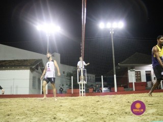 
<a style='margin-left: 5px;' class='btn btn-xs btn-social btn-facebook' href='https://www.facebook.com/sharer/sharer.php?u=https://www.boladovale.com.br/imgs/800-800-90/conteudo/fotos/1332/img2224.jpg' rel='popup' data-width='500' data-height='400'><i class='fa fa-facebook'></i>Compartilhar <span class='hidden-xs'>no Facebook</span>
</a> 
<a class='btn btn-default btn-xs' target='_blank' href='imgs/800-800-90/conteudo/fotos/1332/img2224.jpg'>
<span class='glyphicon glyphicon-cloud-download'></span> Salvar
</a> 
<span></span>