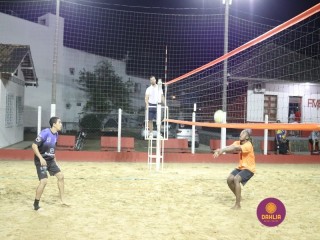 
<a style='margin-left: 5px;' class='btn btn-xs btn-social btn-facebook' href='https://www.facebook.com/sharer/sharer.php?u=https://www.boladovale.com.br/imgs/800-800-90/conteudo/fotos/1332/img2264.jpg' rel='popup' data-width='500' data-height='400'><i class='fa fa-facebook'></i>Compartilhar <span class='hidden-xs'>no Facebook</span>
</a> 
<a class='btn btn-default btn-xs' target='_blank' href='imgs/800-800-90/conteudo/fotos/1332/img2264.jpg'>
<span class='glyphicon glyphicon-cloud-download'></span> Salvar
</a> 
<span></span>