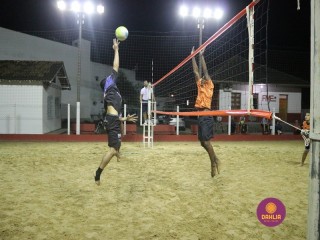 
<a style='margin-left: 5px;' class='btn btn-xs btn-social btn-facebook' href='https://www.facebook.com/sharer/sharer.php?u=https://www.boladovale.com.br/imgs/800-800-90/conteudo/fotos/1332/img2274.jpg' rel='popup' data-width='500' data-height='400'><i class='fa fa-facebook'></i>Compartilhar <span class='hidden-xs'>no Facebook</span>
</a> 
<a class='btn btn-default btn-xs' target='_blank' href='imgs/800-800-90/conteudo/fotos/1332/img2274.jpg'>
<span class='glyphicon glyphicon-cloud-download'></span> Salvar
</a> 
<span></span>