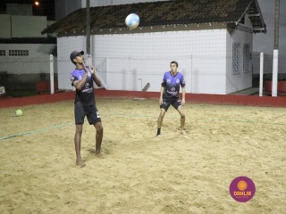 
<a style='margin-left: 5px;' class='btn btn-xs btn-social btn-facebook' href='https://www.facebook.com/sharer/sharer.php?u=https://www.boladovale.com.br/imgs/800-800-90/conteudo/fotos/1332/img2278.jpg' rel='popup' data-width='500' data-height='400'><i class='fa fa-facebook'></i>Compartilhar <span class='hidden-xs'>no Facebook</span>
</a> 
<a class='btn btn-default btn-xs' target='_blank' href='imgs/800-800-90/conteudo/fotos/1332/img2278.jpg'>
<span class='glyphicon glyphicon-cloud-download'></span> Salvar
</a> 
<span></span>