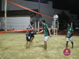 
<a style='margin-left: 5px;' class='btn btn-xs btn-social btn-facebook' href='https://www.facebook.com/sharer/sharer.php?u=https://www.boladovale.com.br/imgs/800-800-90/conteudo/fotos/1333/img2304.jpg' rel='popup' data-width='500' data-height='400'><i class='fa fa-facebook'></i>Compartilhar <span class='hidden-xs'>no Facebook</span>
</a> 
<a class='btn btn-default btn-xs' target='_blank' href='imgs/800-800-90/conteudo/fotos/1333/img2304.jpg'>
<span class='glyphicon glyphicon-cloud-download'></span> Salvar
</a> 
<span></span>