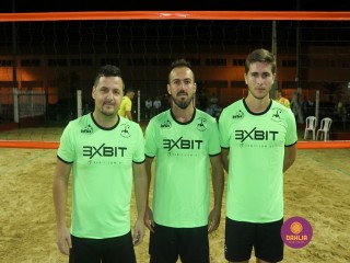 
<a style='margin-left: 5px;' class='btn btn-xs btn-social btn-facebook' href='https://www.facebook.com/sharer/sharer.php?u=https://www.boladovale.com.br/imgs/800-800-90/conteudo/fotos/1333/img2383.jpg' rel='popup' data-width='500' data-height='400'><i class='fa fa-facebook'></i>Compartilhar <span class='hidden-xs'>no Facebook</span>
</a> 
<a class='btn btn-default btn-xs' target='_blank' href='imgs/800-800-90/conteudo/fotos/1333/img2383.jpg'>
<span class='glyphicon glyphicon-cloud-download'></span> Salvar
</a> 
<span></span>