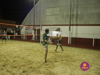 
<a style='margin-left: 5px;' class='btn btn-xs btn-social btn-facebook' href='https://www.facebook.com/sharer/sharer.php?u=https://www.boladovale.com.br/imgs/800-800-90/conteudo/fotos/1333/mg2328.jpg' rel='popup' data-width='500' data-height='400'><i class='fa fa-facebook'></i>Compartilhar <span class='hidden-xs'>no Facebook</span>
</a> 
<a class='btn btn-default btn-xs' target='_blank' href='imgs/800-800-90/conteudo/fotos/1333/mg2328.jpg'>
<span class='glyphicon glyphicon-cloud-download'></span> Salvar
</a> 
<span></span>