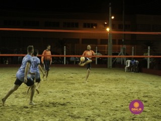 
<a style='margin-left: 5px;' class='btn btn-xs btn-social btn-facebook' href='https://www.facebook.com/sharer/sharer.php?u=https://www.boladovale.com.br/imgs/800-800-90/conteudo/fotos/1333/mg2376.jpg' rel='popup' data-width='500' data-height='400'><i class='fa fa-facebook'></i>Compartilhar <span class='hidden-xs'>no Facebook</span>
</a> 
<a class='btn btn-default btn-xs' target='_blank' href='imgs/800-800-90/conteudo/fotos/1333/mg2376.jpg'>
<span class='glyphicon glyphicon-cloud-download'></span> Salvar
</a> 
<span></span>