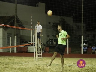 
<a style='margin-left: 5px;' class='btn btn-xs btn-social btn-facebook' href='https://www.facebook.com/sharer/sharer.php?u=https://www.boladovale.com.br/imgs/800-800-90/conteudo/fotos/1333/mg2398.jpg' rel='popup' data-width='500' data-height='400'><i class='fa fa-facebook'></i>Compartilhar <span class='hidden-xs'>no Facebook</span>
</a> 
<a class='btn btn-default btn-xs' target='_blank' href='imgs/800-800-90/conteudo/fotos/1333/mg2398.jpg'>
<span class='glyphicon glyphicon-cloud-download'></span> Salvar
</a> 
<span></span>