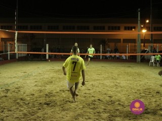 
<a style='margin-left: 5px;' class='btn btn-xs btn-social btn-facebook' href='https://www.facebook.com/sharer/sharer.php?u=https://www.boladovale.com.br/imgs/800-800-90/conteudo/fotos/1333/mg2411.jpg' rel='popup' data-width='500' data-height='400'><i class='fa fa-facebook'></i>Compartilhar <span class='hidden-xs'>no Facebook</span>
</a> 
<a class='btn btn-default btn-xs' target='_blank' href='imgs/800-800-90/conteudo/fotos/1333/mg2411.jpg'>
<span class='glyphicon glyphicon-cloud-download'></span> Salvar
</a> 
<span></span>