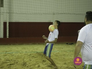 
<a style='margin-left: 5px;' class='btn btn-xs btn-social btn-facebook' href='https://www.facebook.com/sharer/sharer.php?u=https://www.boladovale.com.br/imgs/800-800-90/conteudo/fotos/1333/mg2449.jpg' rel='popup' data-width='500' data-height='400'><i class='fa fa-facebook'></i>Compartilhar <span class='hidden-xs'>no Facebook</span>
</a> 
<a class='btn btn-default btn-xs' target='_blank' href='imgs/800-800-90/conteudo/fotos/1333/mg2449.jpg'>
<span class='glyphicon glyphicon-cloud-download'></span> Salvar
</a> 
<span></span>