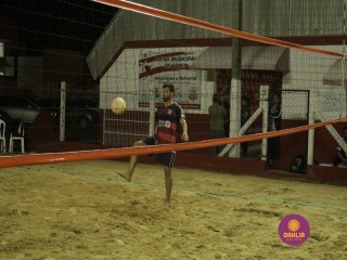 
<a style='margin-left: 5px;' class='btn btn-xs btn-social btn-facebook' href='https://www.facebook.com/sharer/sharer.php?u=https://www.boladovale.com.br/imgs/800-800-90/conteudo/fotos/1333/mg2450.jpg' rel='popup' data-width='500' data-height='400'><i class='fa fa-facebook'></i>Compartilhar <span class='hidden-xs'>no Facebook</span>
</a> 
<a class='btn btn-default btn-xs' target='_blank' href='imgs/800-800-90/conteudo/fotos/1333/mg2450.jpg'>
<span class='glyphicon glyphicon-cloud-download'></span> Salvar
</a> 
<span></span>