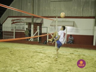 
<a style='margin-left: 5px;' class='btn btn-xs btn-social btn-facebook' href='https://www.facebook.com/sharer/sharer.php?u=https://www.boladovale.com.br/imgs/800-800-90/conteudo/fotos/1333/mg2453.jpg' rel='popup' data-width='500' data-height='400'><i class='fa fa-facebook'></i>Compartilhar <span class='hidden-xs'>no Facebook</span>
</a> 
<a class='btn btn-default btn-xs' target='_blank' href='imgs/800-800-90/conteudo/fotos/1333/mg2453.jpg'>
<span class='glyphicon glyphicon-cloud-download'></span> Salvar
</a> 
<span></span>