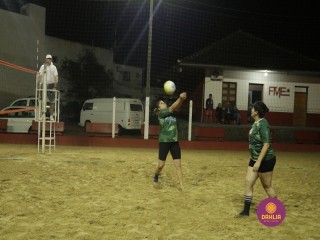 
<a style='margin-left: 5px;' class='btn btn-xs btn-social btn-facebook' href='https://www.facebook.com/sharer/sharer.php?u=https://www.boladovale.com.br/imgs/800-800-90/conteudo/fotos/1334/mg2489.jpg' rel='popup' data-width='500' data-height='400'><i class='fa fa-facebook'></i>Compartilhar <span class='hidden-xs'>no Facebook</span>
</a> 
<a class='btn btn-default btn-xs' target='_blank' href='imgs/800-800-90/conteudo/fotos/1334/mg2489.jpg'>
<span class='glyphicon glyphicon-cloud-download'></span> Salvar
</a> 
<span></span>
