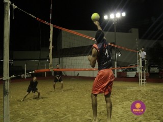 
<a style='margin-left: 5px;' class='btn btn-xs btn-social btn-facebook' href='https://www.facebook.com/sharer/sharer.php?u=https://www.boladovale.com.br/imgs/800-800-90/conteudo/fotos/1334/mg2534.jpg' rel='popup' data-width='500' data-height='400'><i class='fa fa-facebook'></i>Compartilhar <span class='hidden-xs'>no Facebook</span>
</a> 
<a class='btn btn-default btn-xs' target='_blank' href='imgs/800-800-90/conteudo/fotos/1334/mg2534.jpg'>
<span class='glyphicon glyphicon-cloud-download'></span> Salvar
</a> 
<span></span>