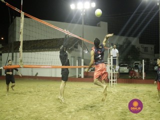 
<a style='margin-left: 5px;' class='btn btn-xs btn-social btn-facebook' href='https://www.facebook.com/sharer/sharer.php?u=https://www.boladovale.com.br/imgs/800-800-90/conteudo/fotos/1334/mg2549.jpg' rel='popup' data-width='500' data-height='400'><i class='fa fa-facebook'></i>Compartilhar <span class='hidden-xs'>no Facebook</span>
</a> 
<a class='btn btn-default btn-xs' target='_blank' href='imgs/800-800-90/conteudo/fotos/1334/mg2549.jpg'>
<span class='glyphicon glyphicon-cloud-download'></span> Salvar
</a> 
<span></span>