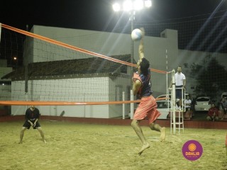 
<a style='margin-left: 5px;' class='btn btn-xs btn-social btn-facebook' href='https://www.facebook.com/sharer/sharer.php?u=https://www.boladovale.com.br/imgs/800-800-90/conteudo/fotos/1334/mg2550.jpg' rel='popup' data-width='500' data-height='400'><i class='fa fa-facebook'></i>Compartilhar <span class='hidden-xs'>no Facebook</span>
</a> 
<a class='btn btn-default btn-xs' target='_blank' href='imgs/800-800-90/conteudo/fotos/1334/mg2550.jpg'>
<span class='glyphicon glyphicon-cloud-download'></span> Salvar
</a> 
<span></span>