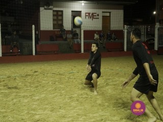 
<a style='margin-left: 5px;' class='btn btn-xs btn-social btn-facebook' href='https://www.facebook.com/sharer/sharer.php?u=https://www.boladovale.com.br/imgs/800-800-90/conteudo/fotos/1334/mg2551.jpg' rel='popup' data-width='500' data-height='400'><i class='fa fa-facebook'></i>Compartilhar <span class='hidden-xs'>no Facebook</span>
</a> 
<a class='btn btn-default btn-xs' target='_blank' href='imgs/800-800-90/conteudo/fotos/1334/mg2551.jpg'>
<span class='glyphicon glyphicon-cloud-download'></span> Salvar
</a> 
<span></span>