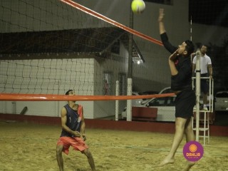 
<a style='margin-left: 5px;' class='btn btn-xs btn-social btn-facebook' href='https://www.facebook.com/sharer/sharer.php?u=https://www.boladovale.com.br/imgs/800-800-90/conteudo/fotos/1334/mg2554.jpg' rel='popup' data-width='500' data-height='400'><i class='fa fa-facebook'></i>Compartilhar <span class='hidden-xs'>no Facebook</span>
</a> 
<a class='btn btn-default btn-xs' target='_blank' href='imgs/800-800-90/conteudo/fotos/1334/mg2554.jpg'>
<span class='glyphicon glyphicon-cloud-download'></span> Salvar
</a> 
<span></span>