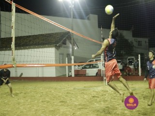 
<a style='margin-left: 5px;' class='btn btn-xs btn-social btn-facebook' href='https://www.facebook.com/sharer/sharer.php?u=https://www.boladovale.com.br/imgs/800-800-90/conteudo/fotos/1334/mg2565.jpg' rel='popup' data-width='500' data-height='400'><i class='fa fa-facebook'></i>Compartilhar <span class='hidden-xs'>no Facebook</span>
</a> 
<a class='btn btn-default btn-xs' target='_blank' href='imgs/800-800-90/conteudo/fotos/1334/mg2565.jpg'>
<span class='glyphicon glyphicon-cloud-download'></span> Salvar
</a> 
<span></span>