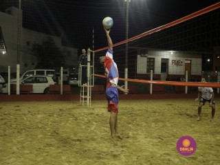 
<a style='margin-left: 5px;' class='btn btn-xs btn-social btn-facebook' href='https://www.facebook.com/sharer/sharer.php?u=https://www.boladovale.com.br/imgs/800-800-90/conteudo/fotos/1334/mg2576.jpg' rel='popup' data-width='500' data-height='400'><i class='fa fa-facebook'></i>Compartilhar <span class='hidden-xs'>no Facebook</span>
</a> 
<a class='btn btn-default btn-xs' target='_blank' href='imgs/800-800-90/conteudo/fotos/1334/mg2576.jpg'>
<span class='glyphicon glyphicon-cloud-download'></span> Salvar
</a> 
<span></span>