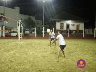 
<a style='margin-left: 5px;' class='btn btn-xs btn-social btn-facebook' href='https://www.facebook.com/sharer/sharer.php?u=https://www.boladovale.com.br/imgs/800-800-90/conteudo/fotos/1334/mg2582.jpg' rel='popup' data-width='500' data-height='400'><i class='fa fa-facebook'></i>Compartilhar <span class='hidden-xs'>no Facebook</span>
</a> 
<a class='btn btn-default btn-xs' target='_blank' href='imgs/800-800-90/conteudo/fotos/1334/mg2582.jpg'>
<span class='glyphicon glyphicon-cloud-download'></span> Salvar
</a> 
<span></span>