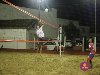 
<a style='margin-left: 5px;' class='btn btn-xs btn-social btn-facebook' href='https://www.facebook.com/sharer/sharer.php?u=https://www.boladovale.com.br/imgs/800-800-90/conteudo/fotos/1334/mg2603.jpg' rel='popup' data-width='500' data-height='400'><i class='fa fa-facebook'></i>Compartilhar <span class='hidden-xs'>no Facebook</span>
</a> 
<a class='btn btn-default btn-xs' target='_blank' href='imgs/800-800-90/conteudo/fotos/1334/mg2603.jpg'>
<span class='glyphicon glyphicon-cloud-download'></span> Salvar
</a> 
<span></span>