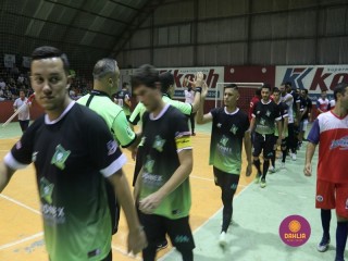 
<a style='margin-left: 5px;' class='btn btn-xs btn-social btn-facebook' href='https://www.facebook.com/sharer/sharer.php?u=https://www.boladovale.com.br/imgs/800-800-90/conteudo/fotos/1335/img2703.jpg' rel='popup' data-width='500' data-height='400'><i class='fa fa-facebook'></i>Compartilhar <span class='hidden-xs'>no Facebook</span>
</a> 
<a class='btn btn-default btn-xs' target='_blank' href='imgs/800-800-90/conteudo/fotos/1335/img2703.jpg'>
<span class='glyphicon glyphicon-cloud-download'></span> Salvar
</a> 
<span></span>