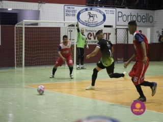 
<a style='margin-left: 5px;' class='btn btn-xs btn-social btn-facebook' href='https://www.facebook.com/sharer/sharer.php?u=https://www.boladovale.com.br/imgs/800-800-90/conteudo/fotos/1335/img2726.jpg' rel='popup' data-width='500' data-height='400'><i class='fa fa-facebook'></i>Compartilhar <span class='hidden-xs'>no Facebook</span>
</a> 
<a class='btn btn-default btn-xs' target='_blank' href='imgs/800-800-90/conteudo/fotos/1335/img2726.jpg'>
<span class='glyphicon glyphicon-cloud-download'></span> Salvar
</a> 
<span></span>