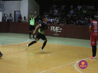 
<a style='margin-left: 5px;' class='btn btn-xs btn-social btn-facebook' href='https://www.facebook.com/sharer/sharer.php?u=https://www.boladovale.com.br/imgs/800-800-90/conteudo/fotos/1335/img2734.jpg' rel='popup' data-width='500' data-height='400'><i class='fa fa-facebook'></i>Compartilhar <span class='hidden-xs'>no Facebook</span>
</a> 
<a class='btn btn-default btn-xs' target='_blank' href='imgs/800-800-90/conteudo/fotos/1335/img2734.jpg'>
<span class='glyphicon glyphicon-cloud-download'></span> Salvar
</a> 
<span></span>