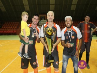 
<a style='margin-left: 5px;' class='btn btn-xs btn-social btn-facebook' href='https://www.facebook.com/sharer/sharer.php?u=https://www.boladovale.com.br/imgs/800-800-90/conteudo/fotos/1337/img3312.jpg' rel='popup' data-width='500' data-height='400'><i class='fa fa-facebook'></i>Compartilhar <span class='hidden-xs'>no Facebook</span>
</a> 
<a class='btn btn-default btn-xs' target='_blank' href='imgs/800-800-90/conteudo/fotos/1337/img3312.jpg'>
<span class='glyphicon glyphicon-cloud-download'></span> Salvar
</a> 
<span></span>