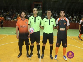 
<a style='margin-left: 5px;' class='btn btn-xs btn-social btn-facebook' href='https://www.facebook.com/sharer/sharer.php?u=https://www.boladovale.com.br/imgs/800-800-90/conteudo/fotos/1338/img2960.jpg' rel='popup' data-width='500' data-height='400'><i class='fa fa-facebook'></i>Compartilhar <span class='hidden-xs'>no Facebook</span>
</a> 
<a class='btn btn-default btn-xs' target='_blank' href='imgs/800-800-90/conteudo/fotos/1338/img2960.jpg'>
<span class='glyphicon glyphicon-cloud-download'></span> Salvar
</a> 
<span></span>