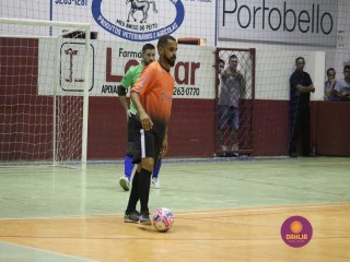 
<a style='margin-left: 5px;' class='btn btn-xs btn-social btn-facebook' href='https://www.facebook.com/sharer/sharer.php?u=https://www.boladovale.com.br/imgs/800-800-90/conteudo/fotos/1338/img2998.jpg' rel='popup' data-width='500' data-height='400'><i class='fa fa-facebook'></i>Compartilhar <span class='hidden-xs'>no Facebook</span>
</a> 
<a class='btn btn-default btn-xs' target='_blank' href='imgs/800-800-90/conteudo/fotos/1338/img2998.jpg'>
<span class='glyphicon glyphicon-cloud-download'></span> Salvar
</a> 
<span></span>