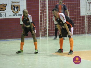 
<a style='margin-left: 5px;' class='btn btn-xs btn-social btn-facebook' href='https://www.facebook.com/sharer/sharer.php?u=https://www.boladovale.com.br/imgs/800-800-90/conteudo/fotos/1338/img3109.jpg' rel='popup' data-width='500' data-height='400'><i class='fa fa-facebook'></i>Compartilhar <span class='hidden-xs'>no Facebook</span>
</a> 
<a class='btn btn-default btn-xs' target='_blank' href='imgs/800-800-90/conteudo/fotos/1338/img3109.jpg'>
<span class='glyphicon glyphicon-cloud-download'></span> Salvar
</a> 
<span></span>