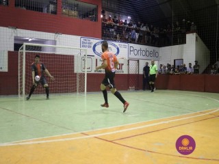 
<a style='margin-left: 5px;' class='btn btn-xs btn-social btn-facebook' href='https://www.facebook.com/sharer/sharer.php?u=https://www.boladovale.com.br/imgs/800-800-90/conteudo/fotos/1338/img3120.jpg' rel='popup' data-width='500' data-height='400'><i class='fa fa-facebook'></i>Compartilhar <span class='hidden-xs'>no Facebook</span>
</a> 
<a class='btn btn-default btn-xs' target='_blank' href='imgs/800-800-90/conteudo/fotos/1338/img3120.jpg'>
<span class='glyphicon glyphicon-cloud-download'></span> Salvar
</a> 
<span></span>